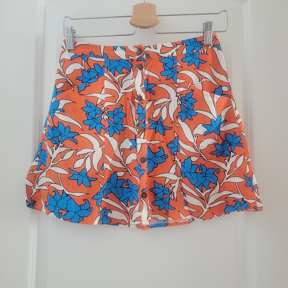 Floral printed skirt